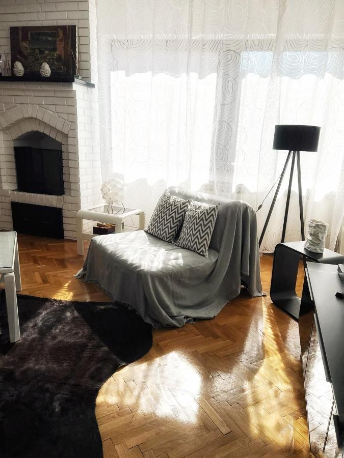 Villa Mina Kladovo, 5-Bedroom Villa With Pool For Up To 12 People Экстерьер фото